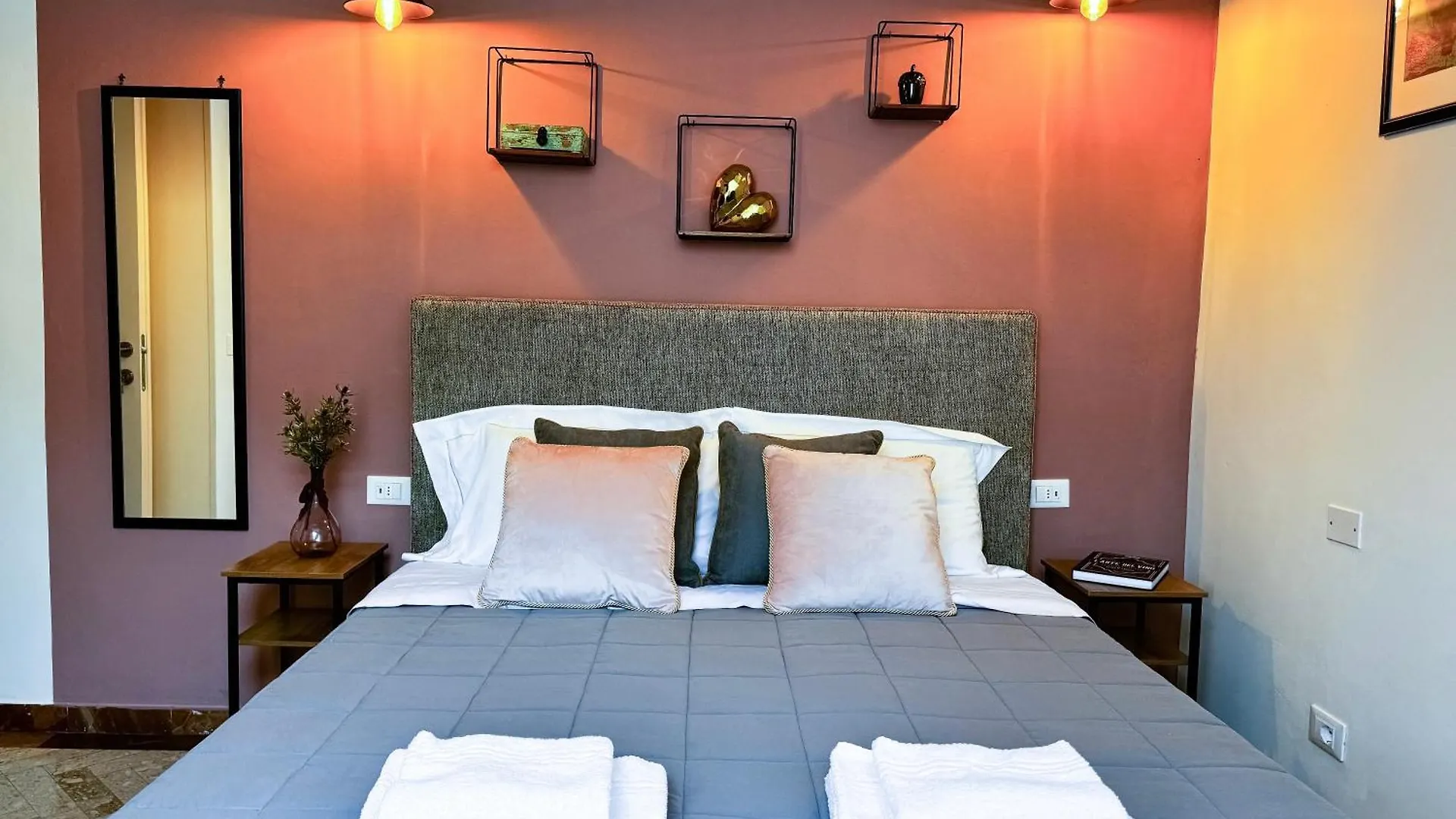 Fiorentini - Stazione Florence Bed & Breakfast